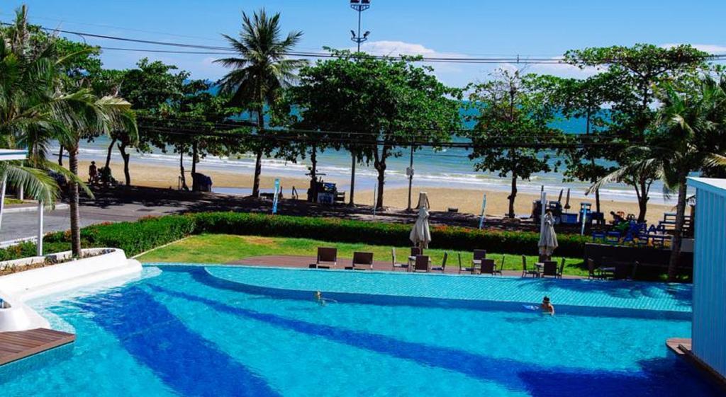 Lpn Park Beach Tour B Jomtien Beach Eksteriør billede