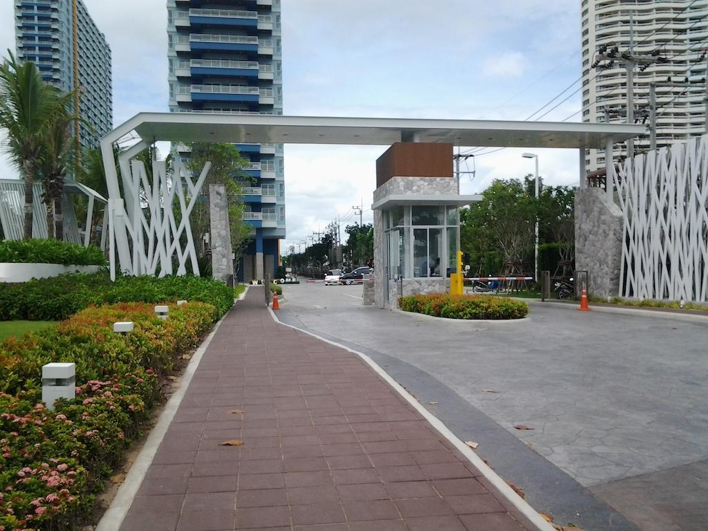 Lpn Park Beach Tour B Jomtien Beach Eksteriør billede